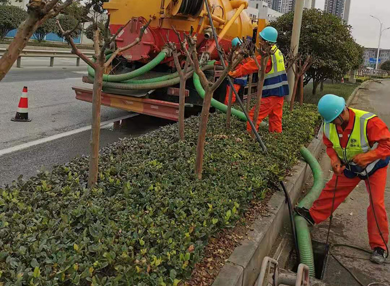 官渡市政管道清淤